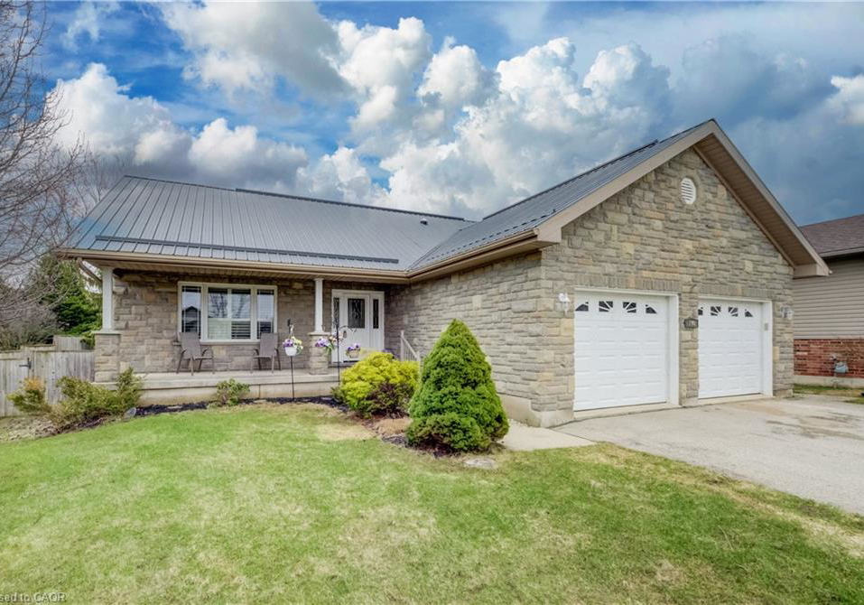 190-sarah-road-mount-forest-ontario-40815166