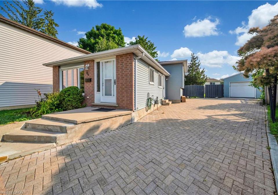 84-homestead-place-kitchener-ontario-40815202