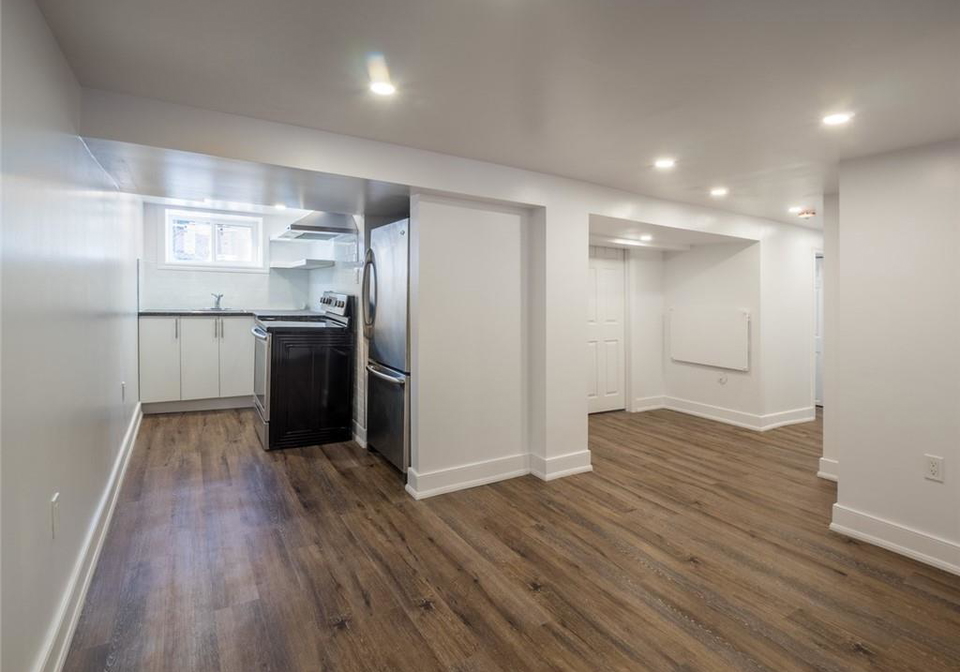 116-myrtle-avenue-hamilton-ontario-40815228