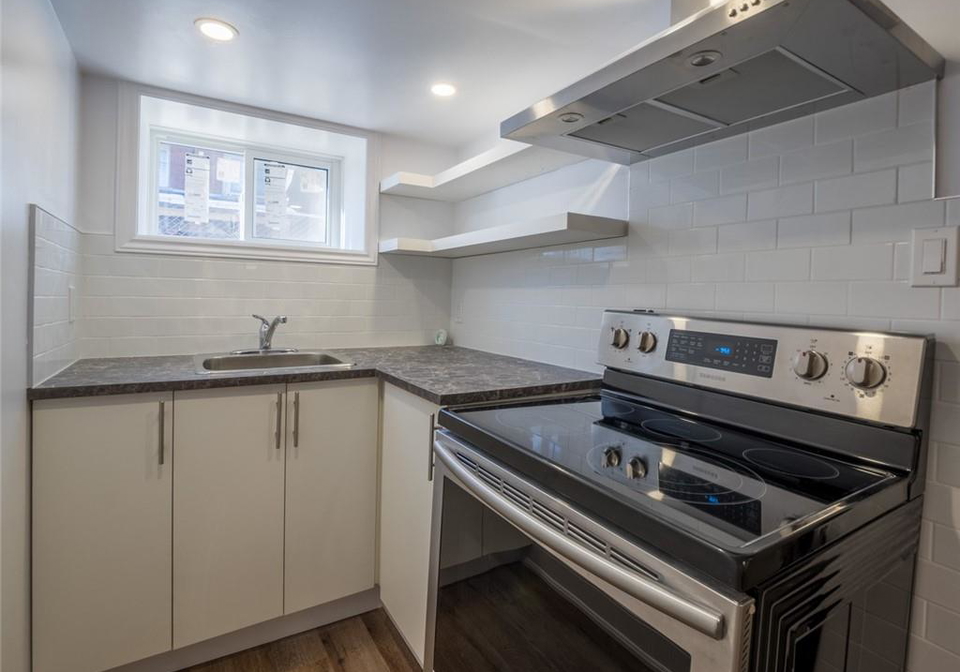 116-myrtle-avenue-hamilton-ontario-40815228