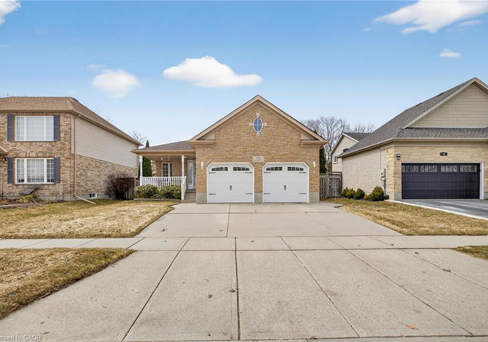 56-mcfarlane-drive-cambridge-ontario-40815232