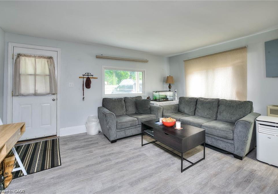 269-main-street-cambridge-ontario-40815236