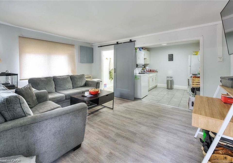269-main-street-cambridge-ontario-40815236