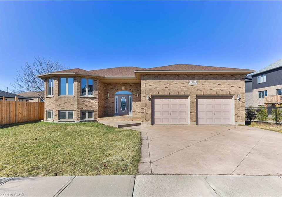 98-thomas-avenue-brantford-ontario-40815263