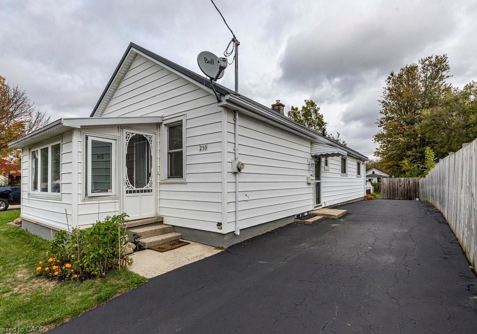 259-metcalfe-street-n-simcoe-ontario-40815281