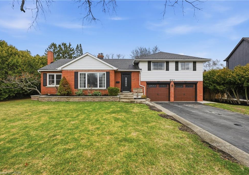 951-gorton-avenue-burlington-ontario-40815285
