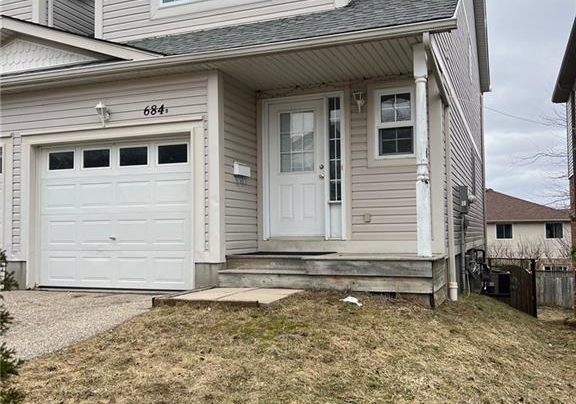 684b-starflower-avenue-waterloo-ontario-40815287
