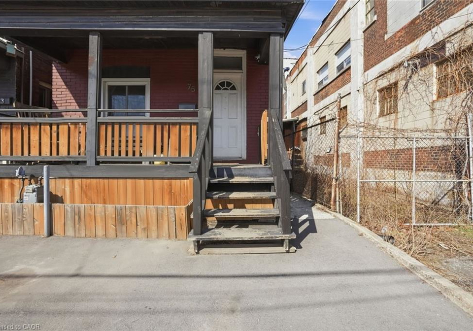 75-niagara-street-hamilton-ontario-40815294