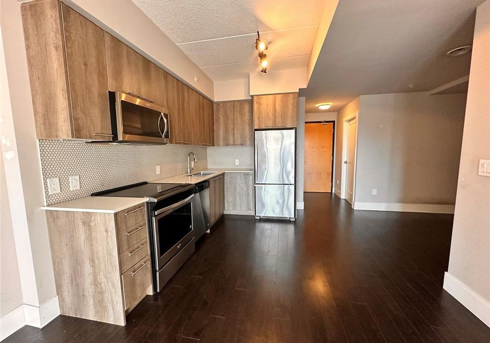 15-prince-albert-boulevard-kitchener-ontario-40815304