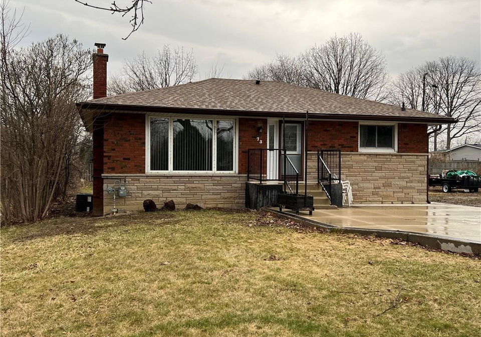 73-chipman-avenue-hamilton-ontario-40815322