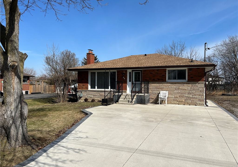 73-chipman-avenue-hamilton-ontario-40815322