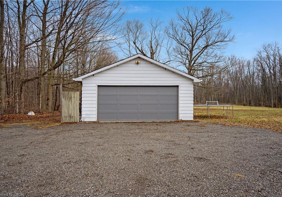 1635-8th-concession-road-flamborough-ontario-40815331