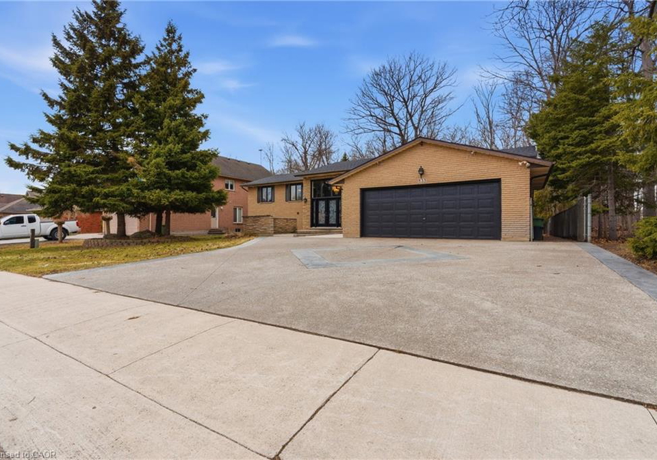 833-brigadoon-drive-hamilton-ontario-40815370