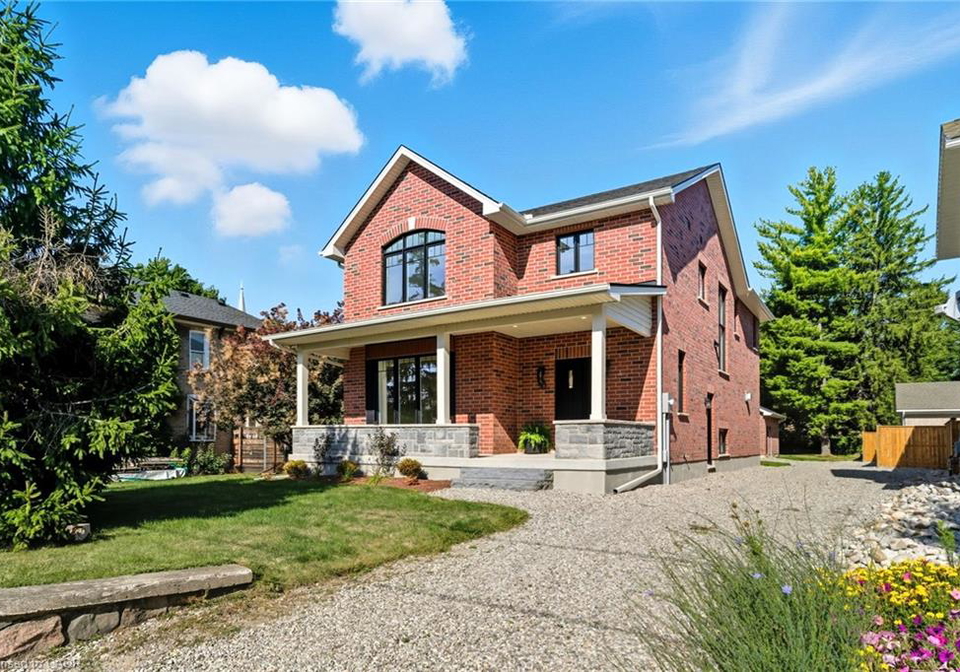 30-manley-street-ayr-ontario-40815378