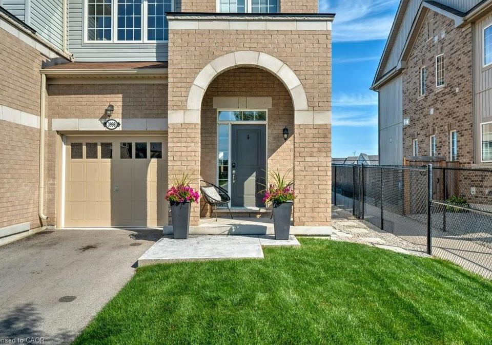 3998-fracchioni-drive-beamsville-ontario-40815385