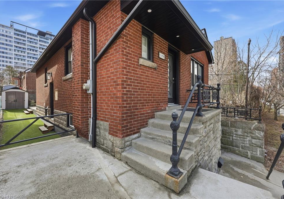 129-jackson-street-w-hamilton-ontario-40815391