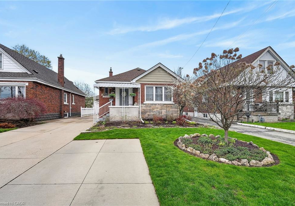34-normandy-road-hamilton-ontario-40815393