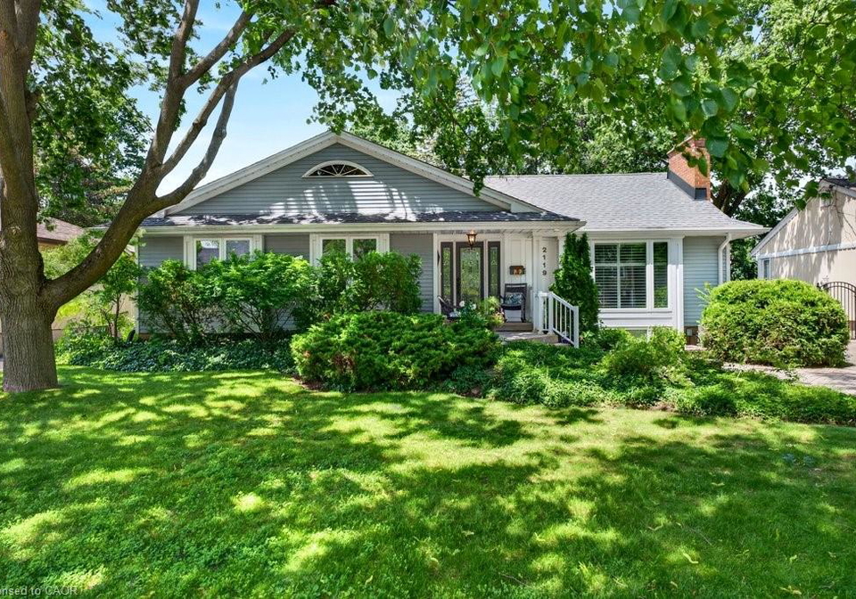 2119-paisley-avenue-burlington-ontario-40815402