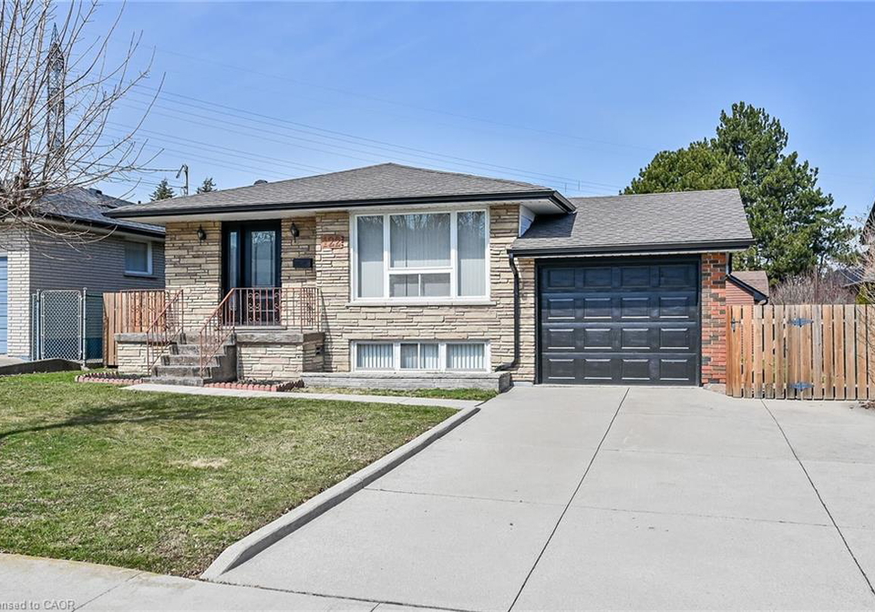 122-glen-forest-drive-hamilton-ontario-40815411