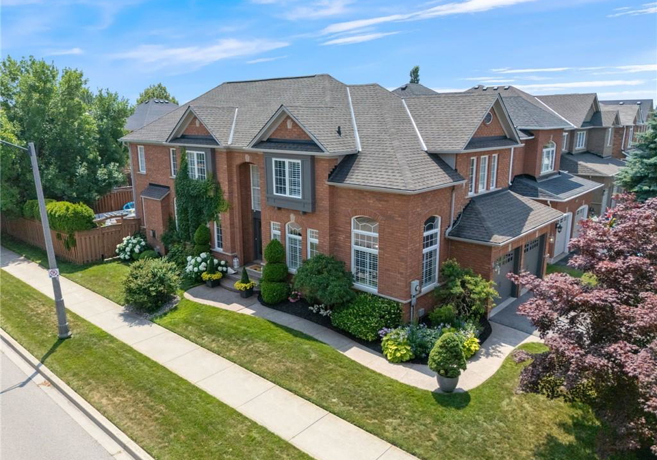 2454-longridge-crescent-oakville-ontario-40815412