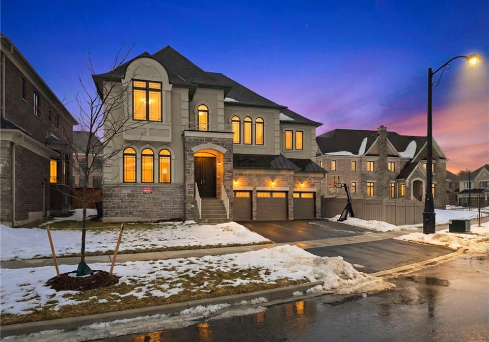 101-appleyard-avenue-kleinburg-ontario-40815451