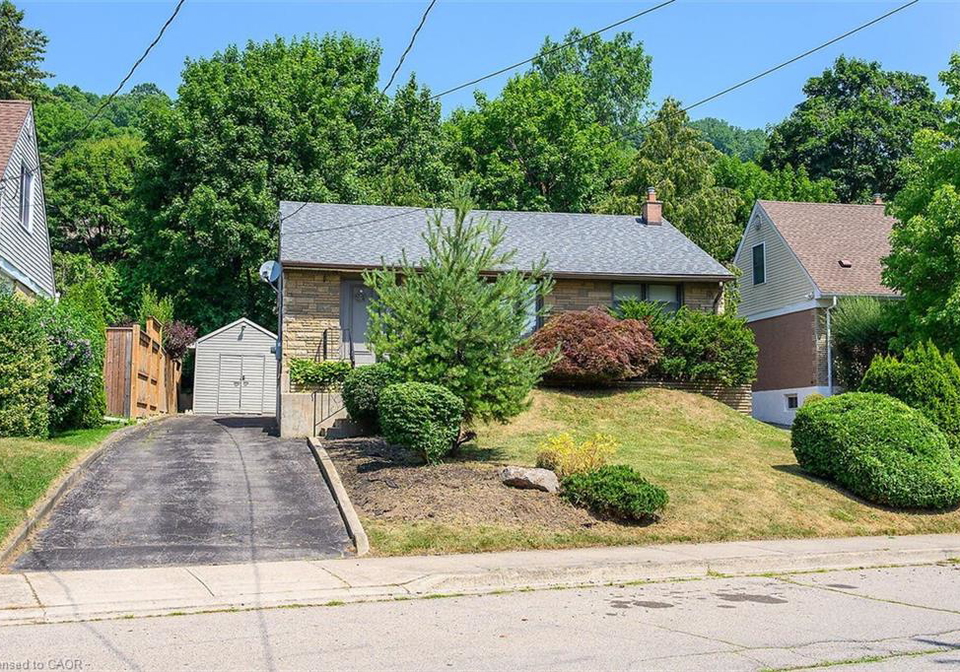28-marion-crescent-dundas-ontario-40815466
