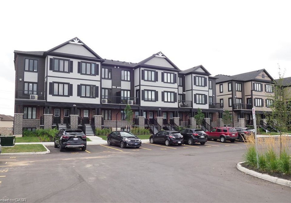 160-rochefort-street-kitchener-ontario-40815495