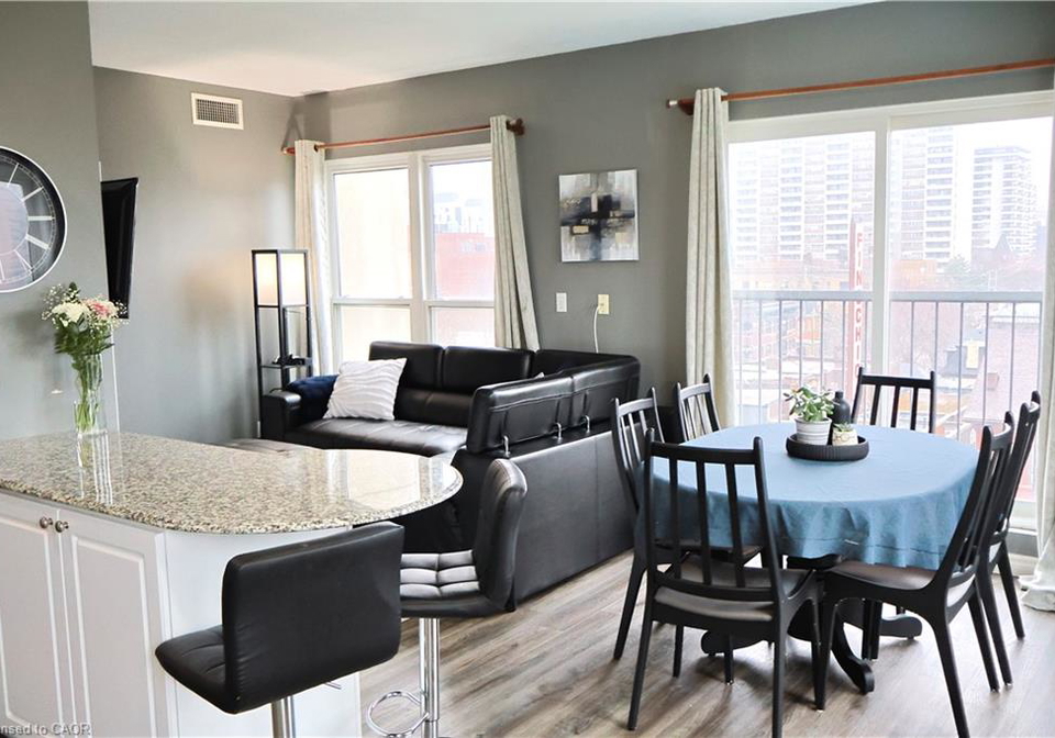 135-james-street-s-hamilton-ontario-40815541