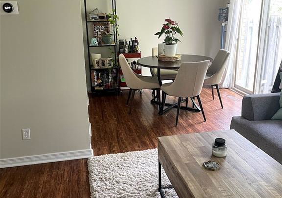 375-kingscourt-drive-waterloo-ontario-40815584