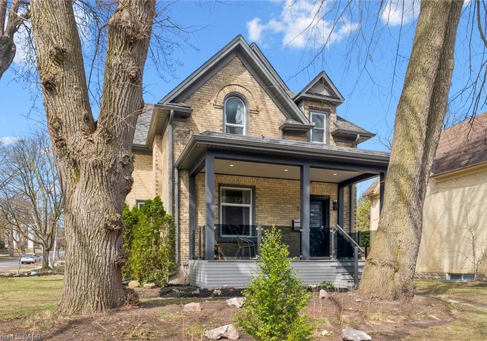 74-shanley-street-kitchener-ontario-40815591