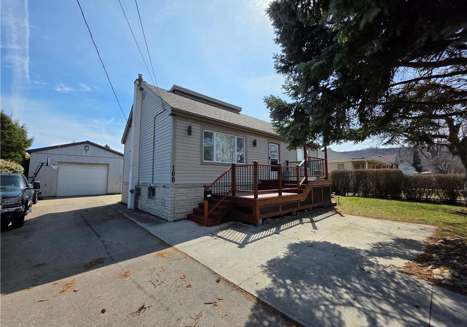 100-corman-avenue-stoney-creek-ontario-40815647