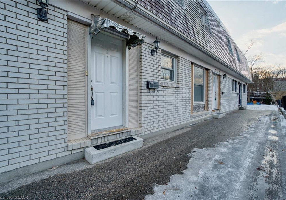 61-high-street-london-ontario-40815654