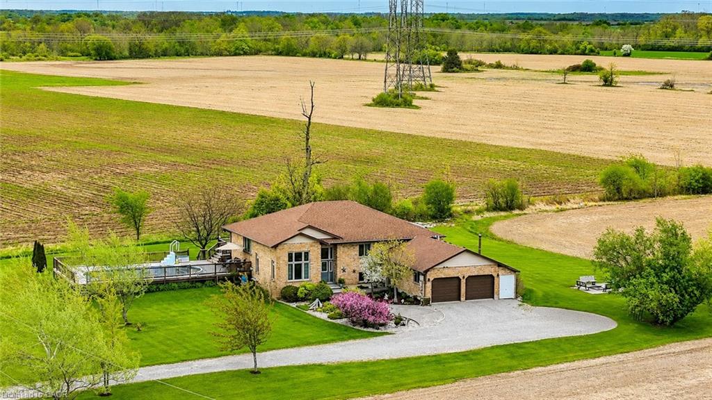 1292-concession-11-road-hagersville-ontario-40815675