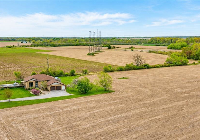 1292-concession-11-road-hagersville-ontario-40815675