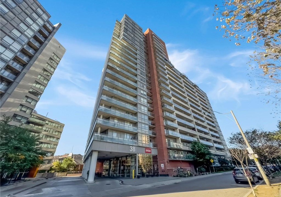 38-joe-shuster-way-toronto-ontario-40815676
