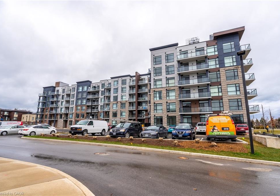 600-north-service-road-stoney-creek-ontario-40815690