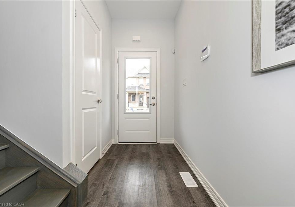 205-thames-way-hamilton-ontario-40815698