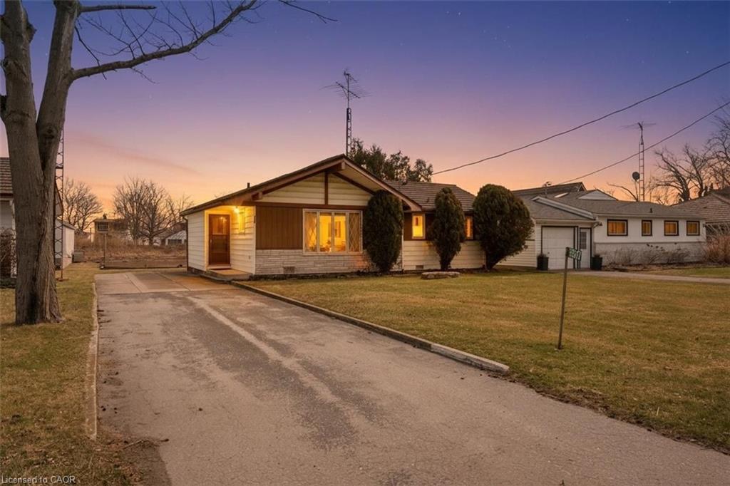 380-cedar-drive-turkey-point-ontario-40815735