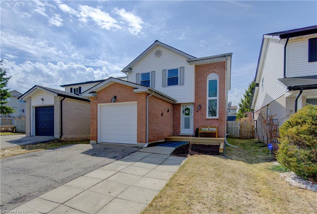 9-camrose-court-kitchener-ontario-40815752