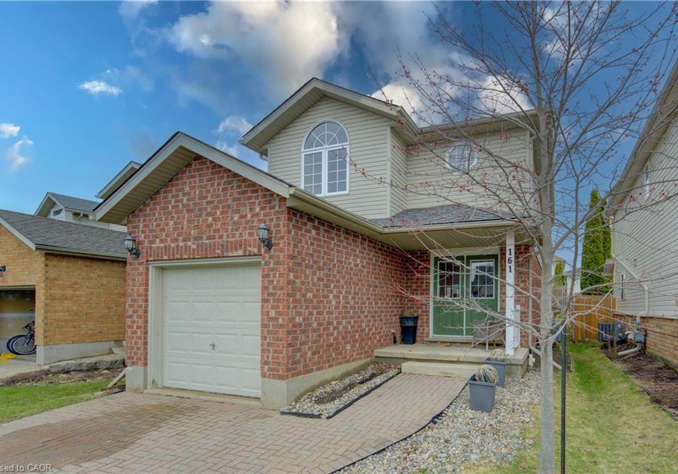 161-windflower-drive-kitchener-ontario-40815789