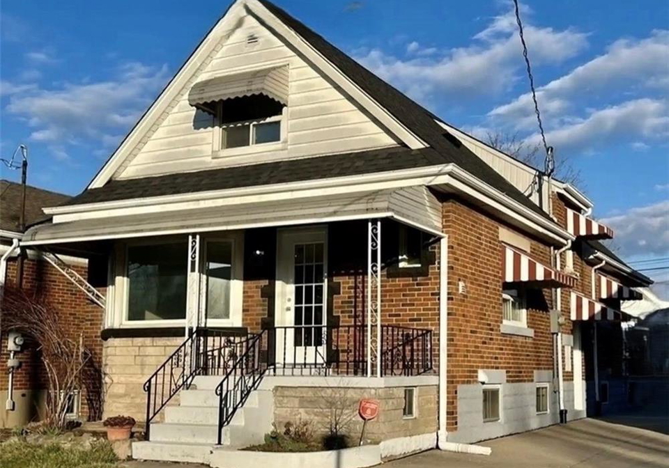 19-crosthwaite-avenue-s-hamilton-ontario-40815811
