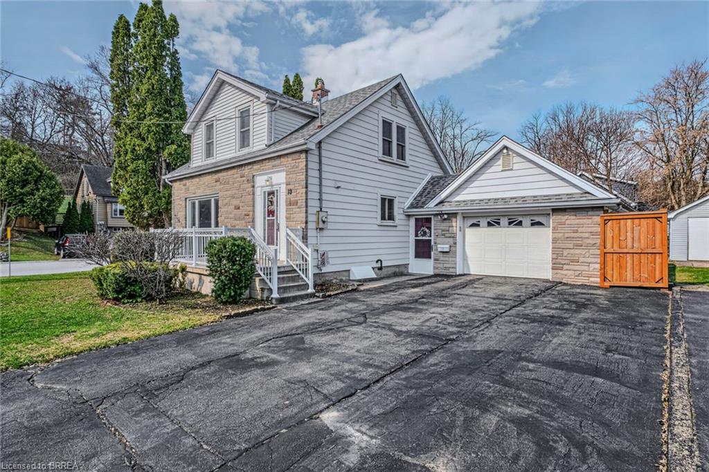 19-lyndsay-street-brantford-ontario-40815824