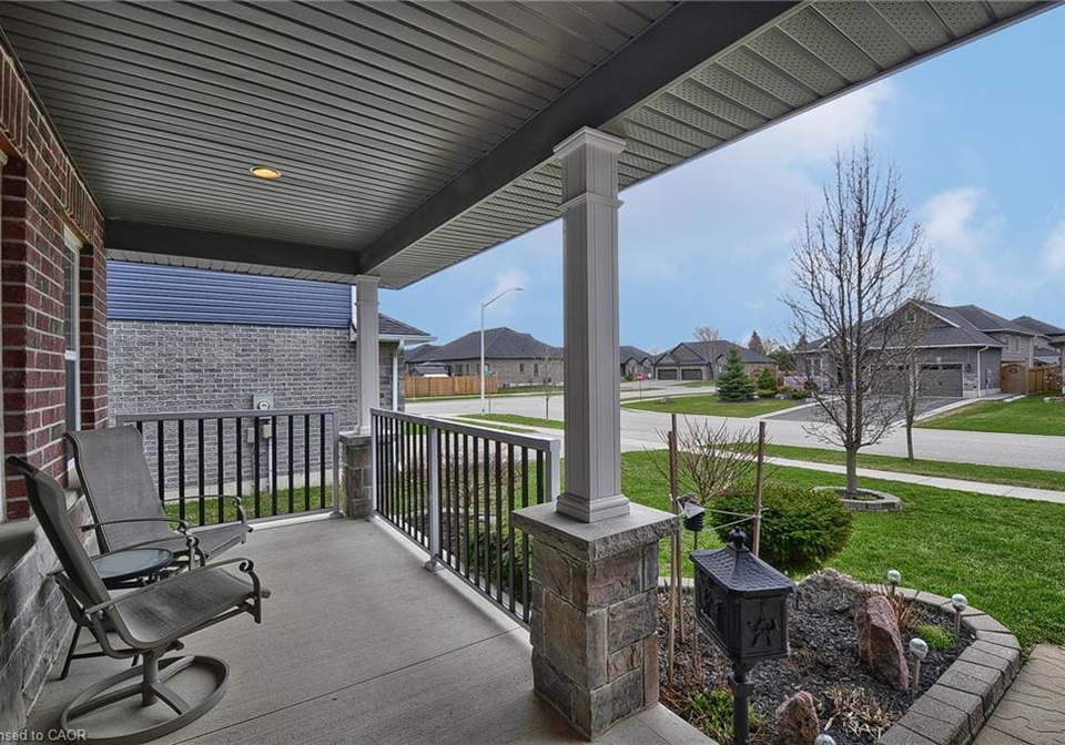 82-curtis-street-innerkip-ontario-40815826
