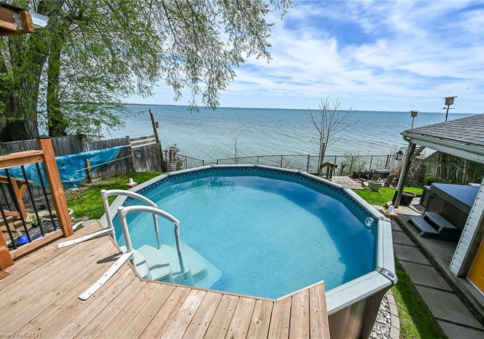 16-wilcox-drive-nanticoke-ontario-40815847