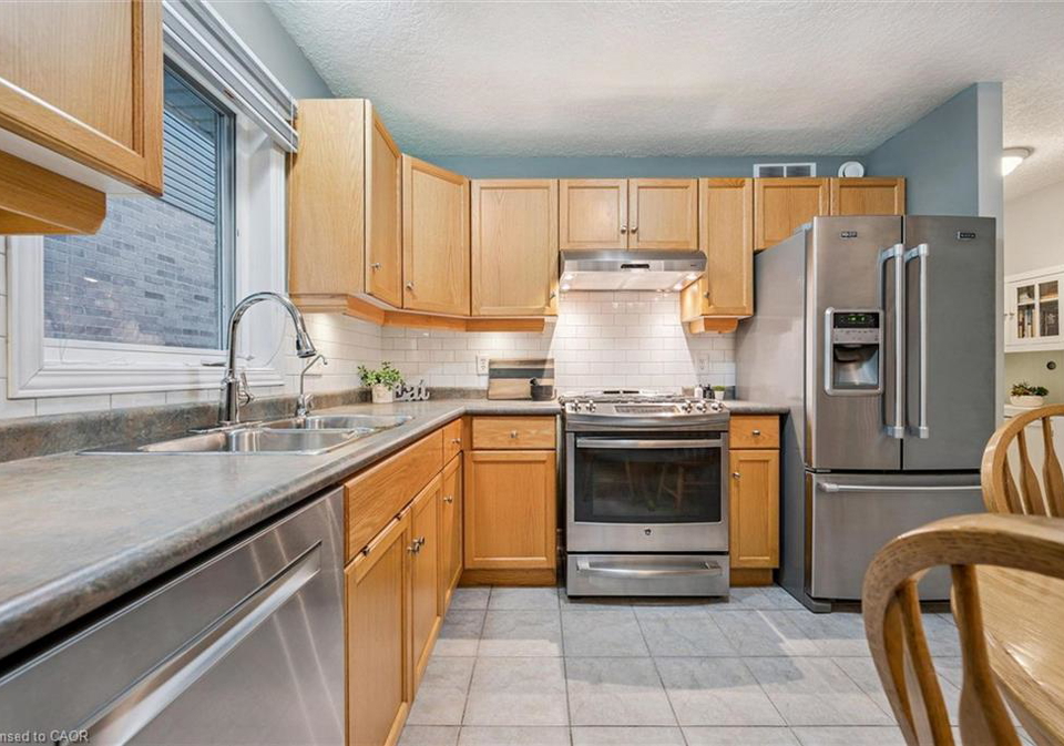 32-scott-street-fergus-ontario-40815853