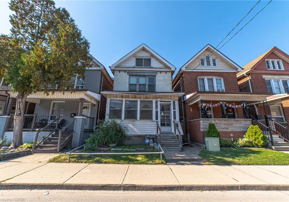 35-sherman-avenue-n-hamilton-ontario-40815867