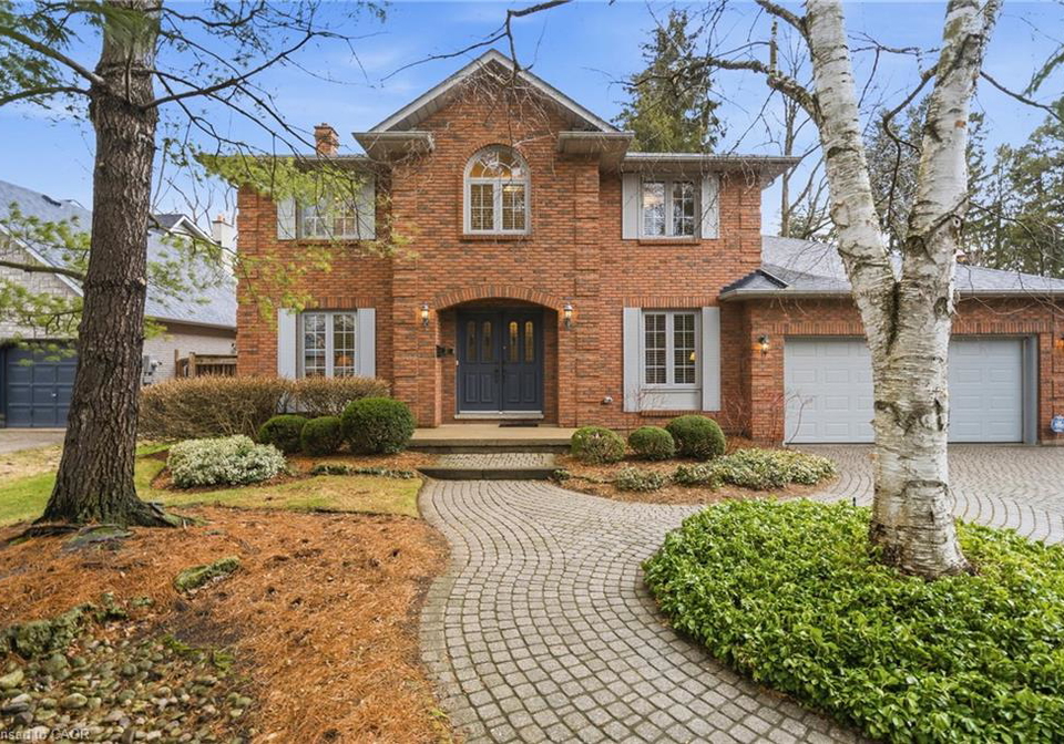 91-rembrandt-court-ancaster-ontario-40815892