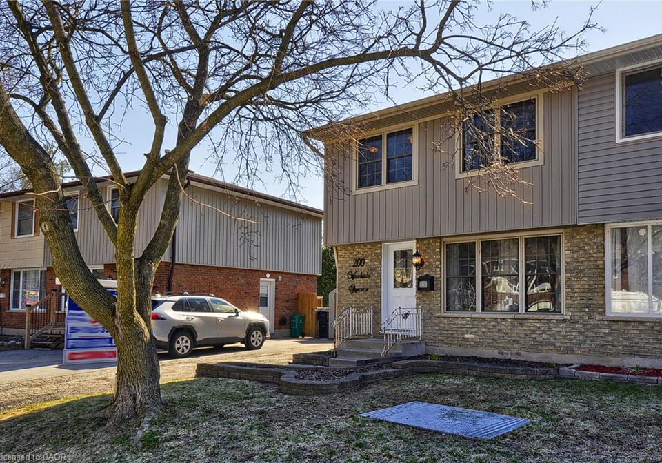 200-woodside-avenue-cambridge-ontario-40815918
