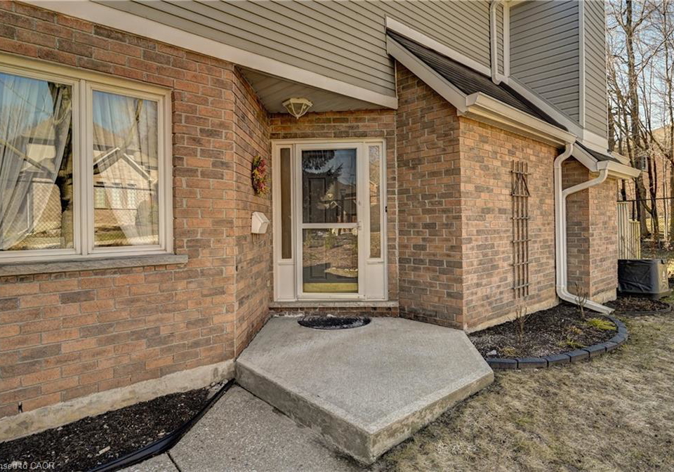 524-beechwood-drive-waterloo-ontario-40815919