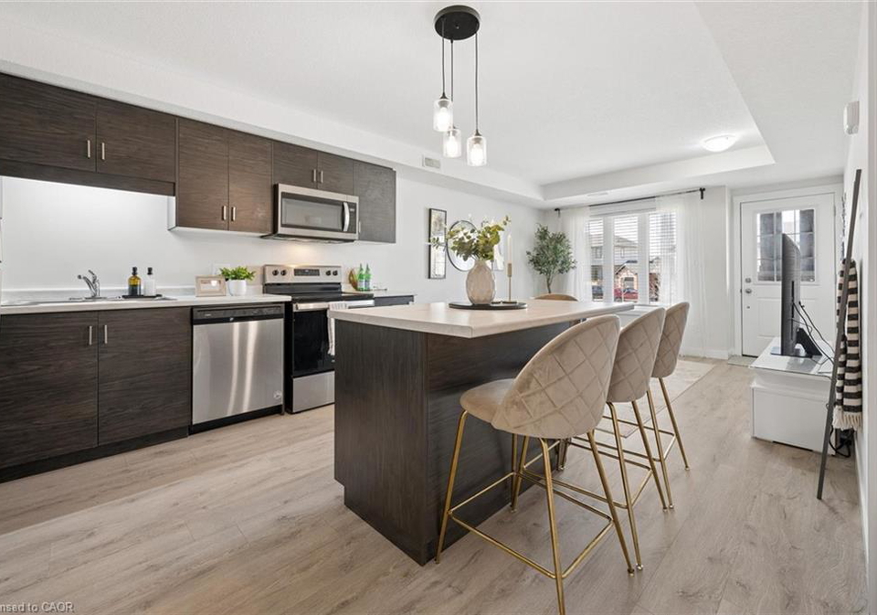 150-rochefort-street-kitchener-ontario-40815924